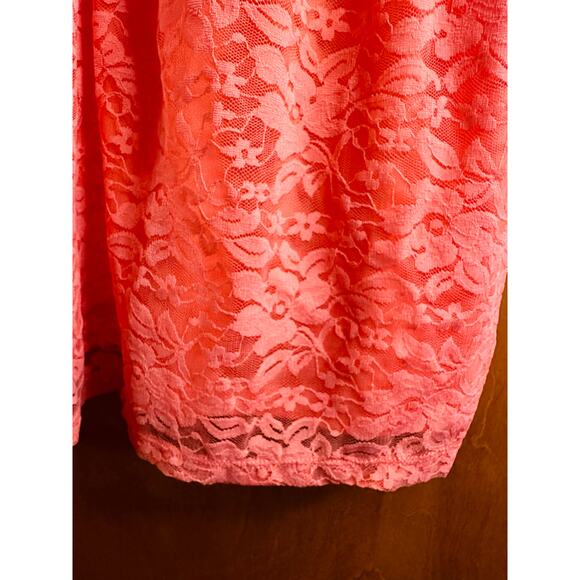 K. Jordan Women's Lacey Short Sleeve Shirt See Through Lace Arms Size Large - Picture 3 of 8